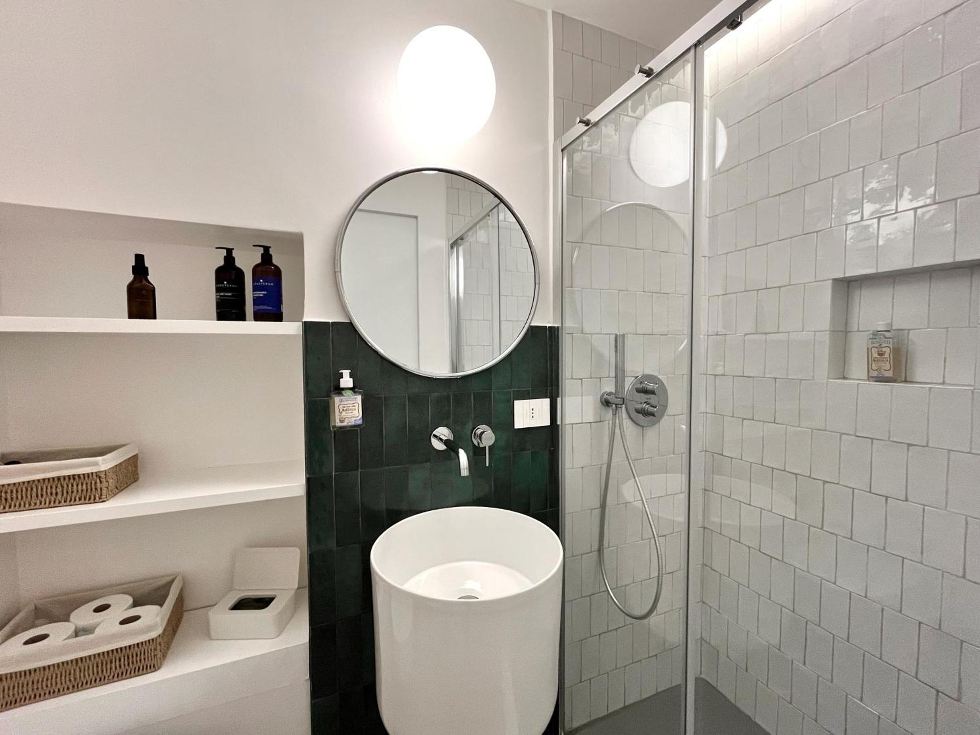 Nino6 - Micro Design Apartment Milan Bagian luar foto