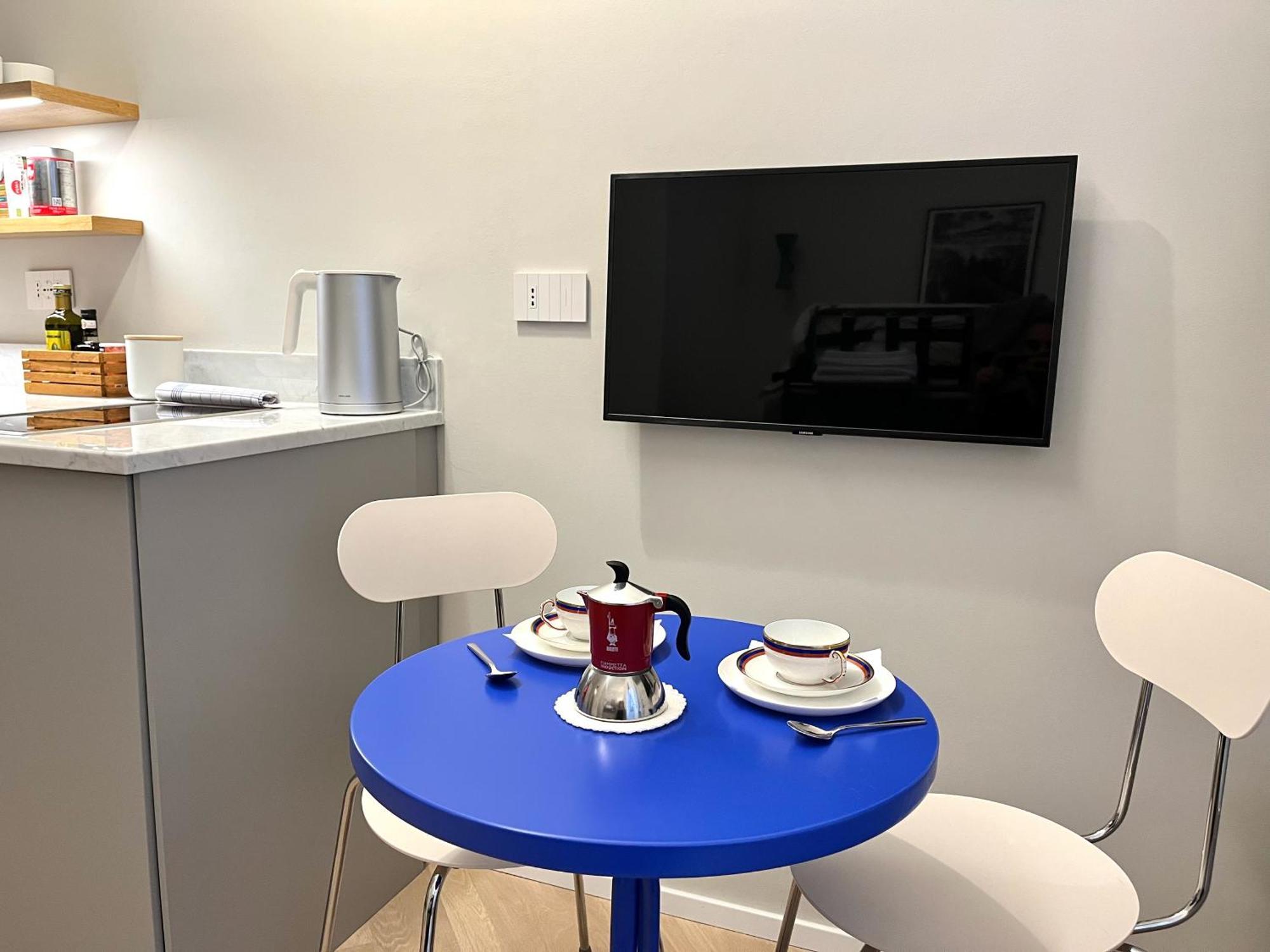 Nino6 - Micro Design Apartment Milan Bagian luar foto
