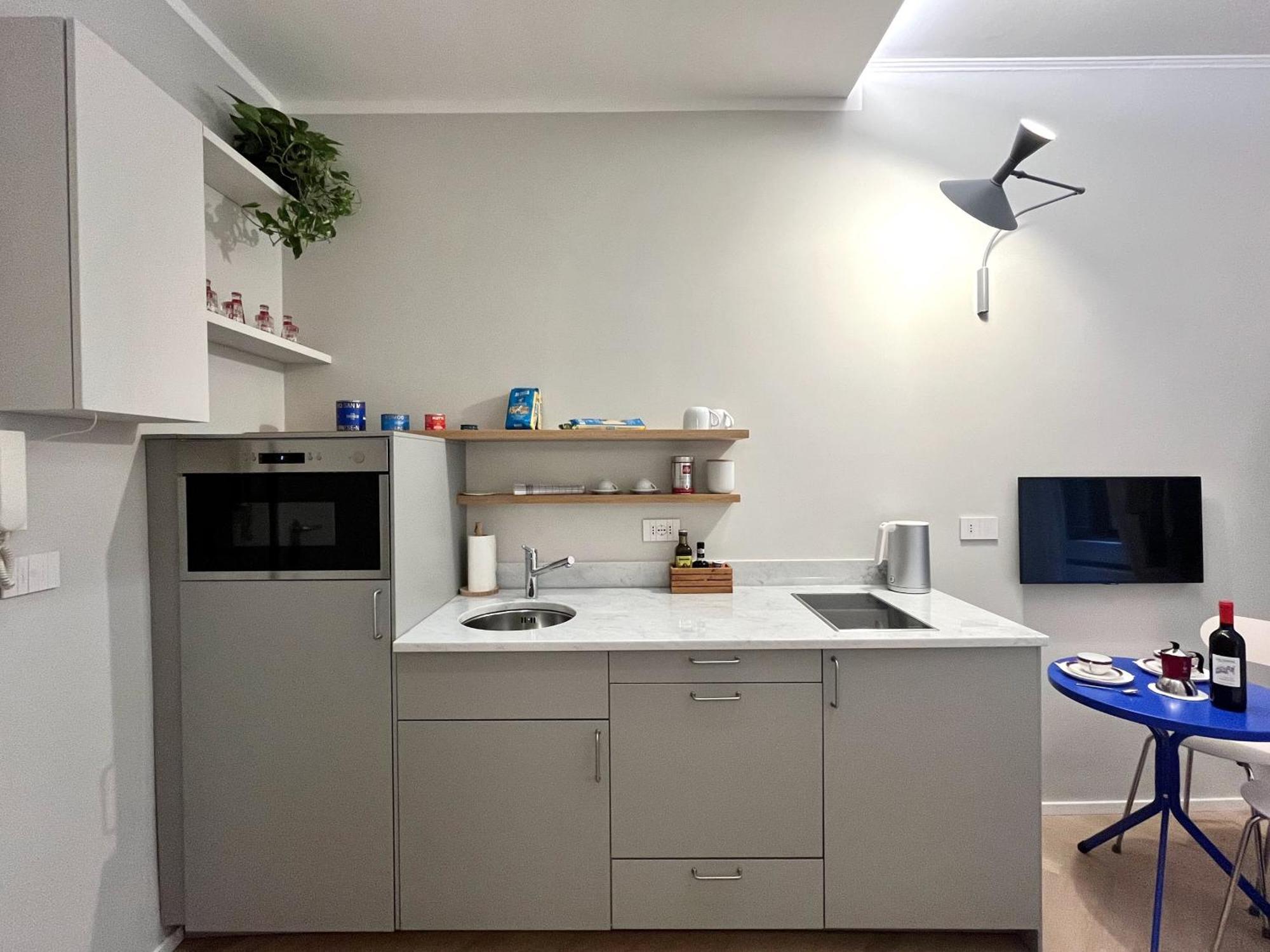 Nino6 - Micro Design Apartment Milan Bagian luar foto